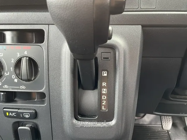ダイハツ ハイゼットカーゴ