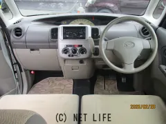 ダイハツ タント