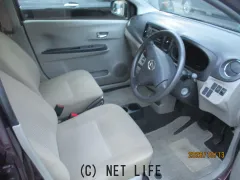 ダイハツ ミライース