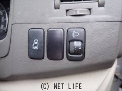 トヨタ アイシス