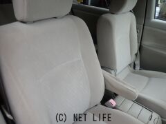 トヨタ アイシス