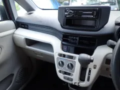 ダイハツ ムーヴ