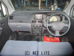 ダイハツ ムーヴ