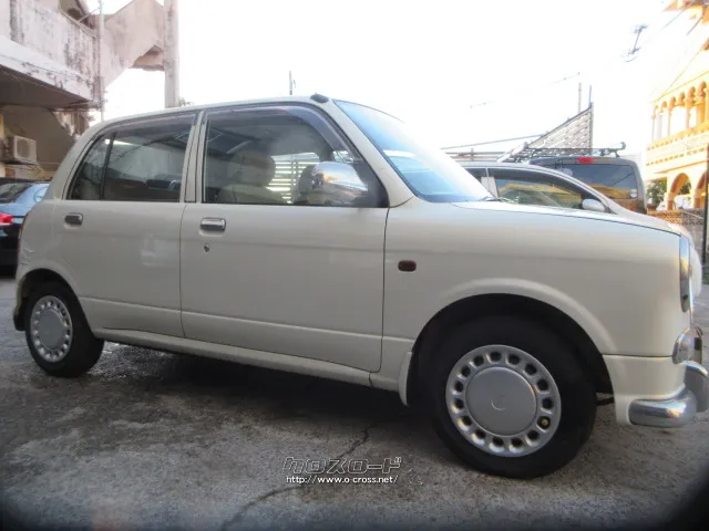 ダイハツ ミラジーノ