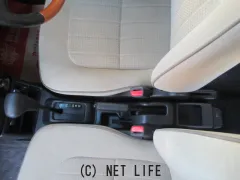 ダイハツ ミラジーノ