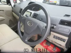 ダイハツ ムーヴ
