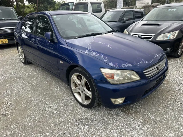 部品取車 アルテッツァ