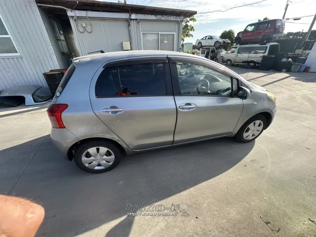 部品取車 ヴィッツ