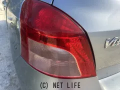 部品取車 ヴィッツ