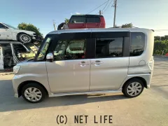 部品取車 タント