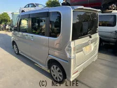 部品取車 タント