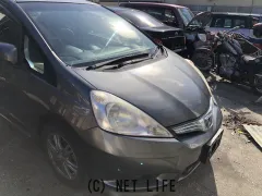 部品取車 フィットシャトル