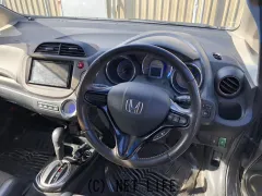 部品取車 フィットシャトル