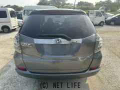 部品取車 フィットシャトル