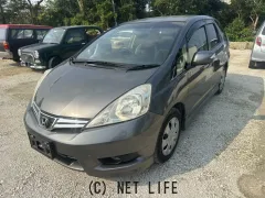 部品取車 フィットシャトル