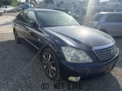 部品取車 クラウン　ロイヤルサルーン