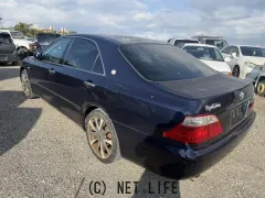 部品取車 クラウン　ロイヤルサルーン