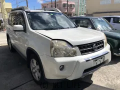 部品取車 エクストレイル