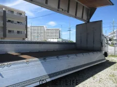 三菱ふそう ファイター