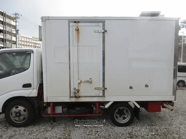 日野自動車 デュトロ