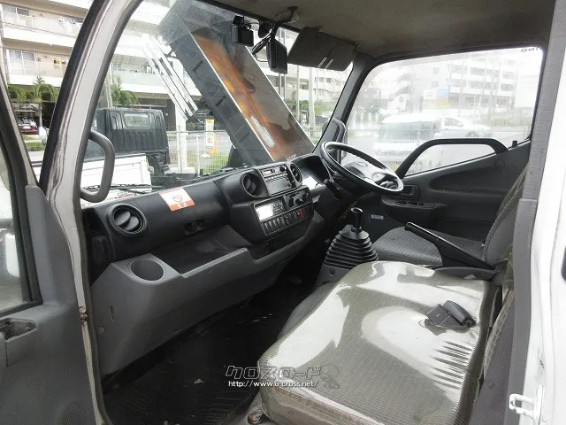 日野自動車 デュトロ