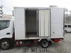 日野自動車 デュトロ