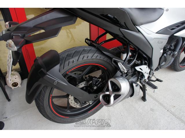 スズキ ジクサー