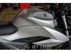 スズキ ジクサー