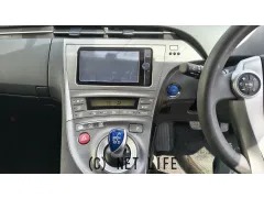 トヨタ プリウス