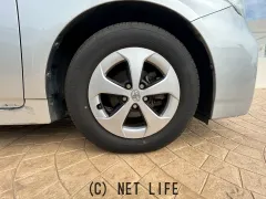 トヨタ プリウス