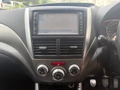 スバル フォレスター