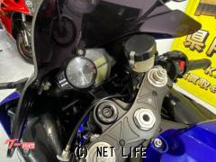 ヤマハ YZF-R1