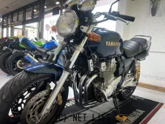 ヤマハ XJR400