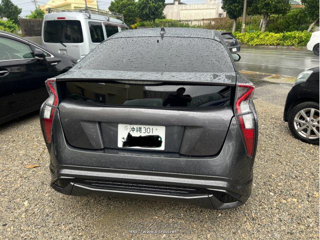 トヨタ プリウス