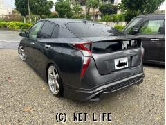 トヨタ プリウス