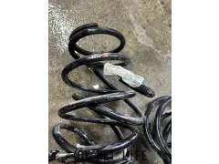 足廻り スプリング