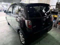 ダイハツ ミライース