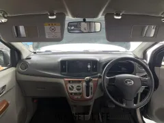 ダイハツ ミライース