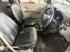 ダイハツ ミライース