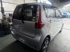 日産 デイズ