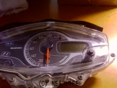 ﾒｰﾀ・ﾗｲﾄ・ｳｨﾝｶｰ V125Sメーター