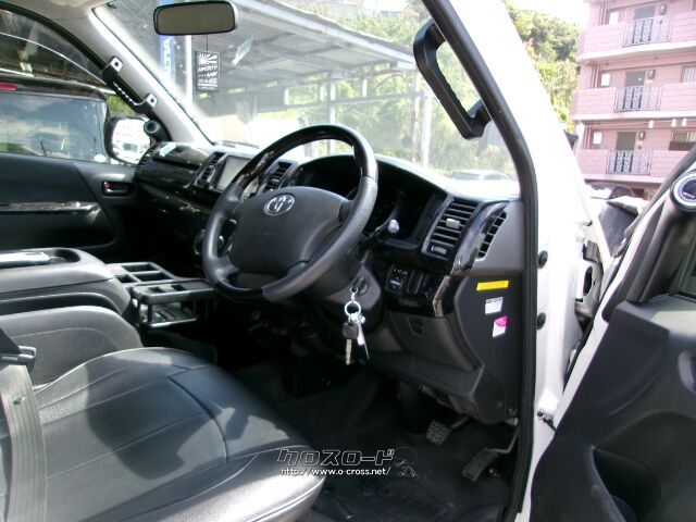 トヨタ ハイエースバン