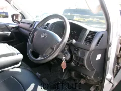 トヨタ ハイエースバン