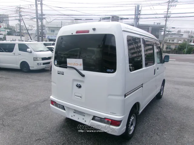 トヨタ ピクシスバン