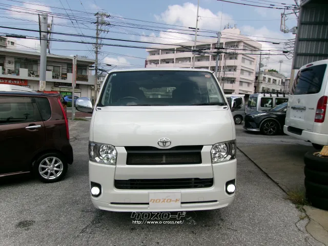 トヨタ ハイエースバン