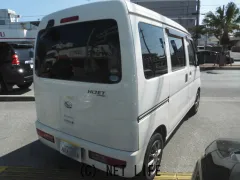 ダイハツ ハイゼットカーゴ