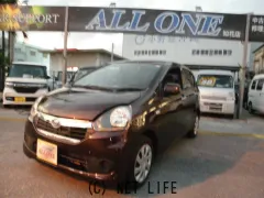 ダイハツ ミライース