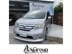 日産 セレナ