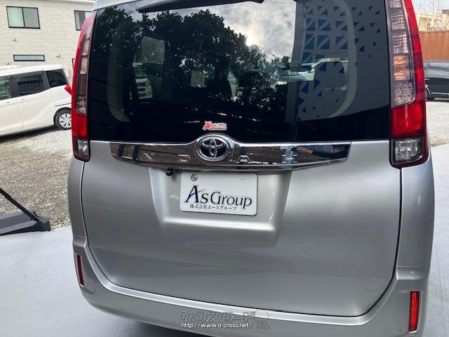 バックモニター付き トヨタ ノア