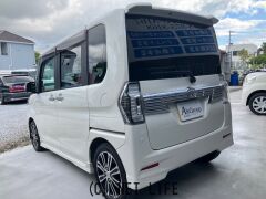 ダイハツ タント